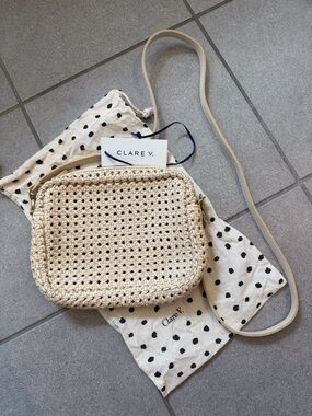 Clare V Woven rattan Crossbody midi sac Bag in ivory